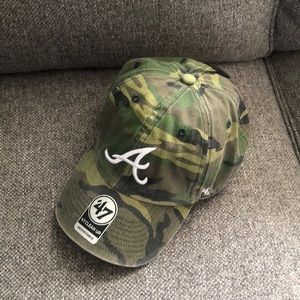 Atlanta Braves camouflage hat
